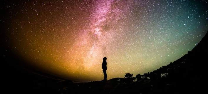 Μα είναι δυνατόν; Ερευνα: Εκατομμύρια αμερικανοί δεν ξέρουν ότι η Γη είναι στρογγυλή